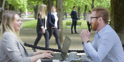 park_meeting_with_laptop